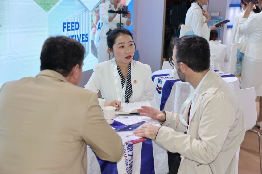 抖圈亮相上海CPHI