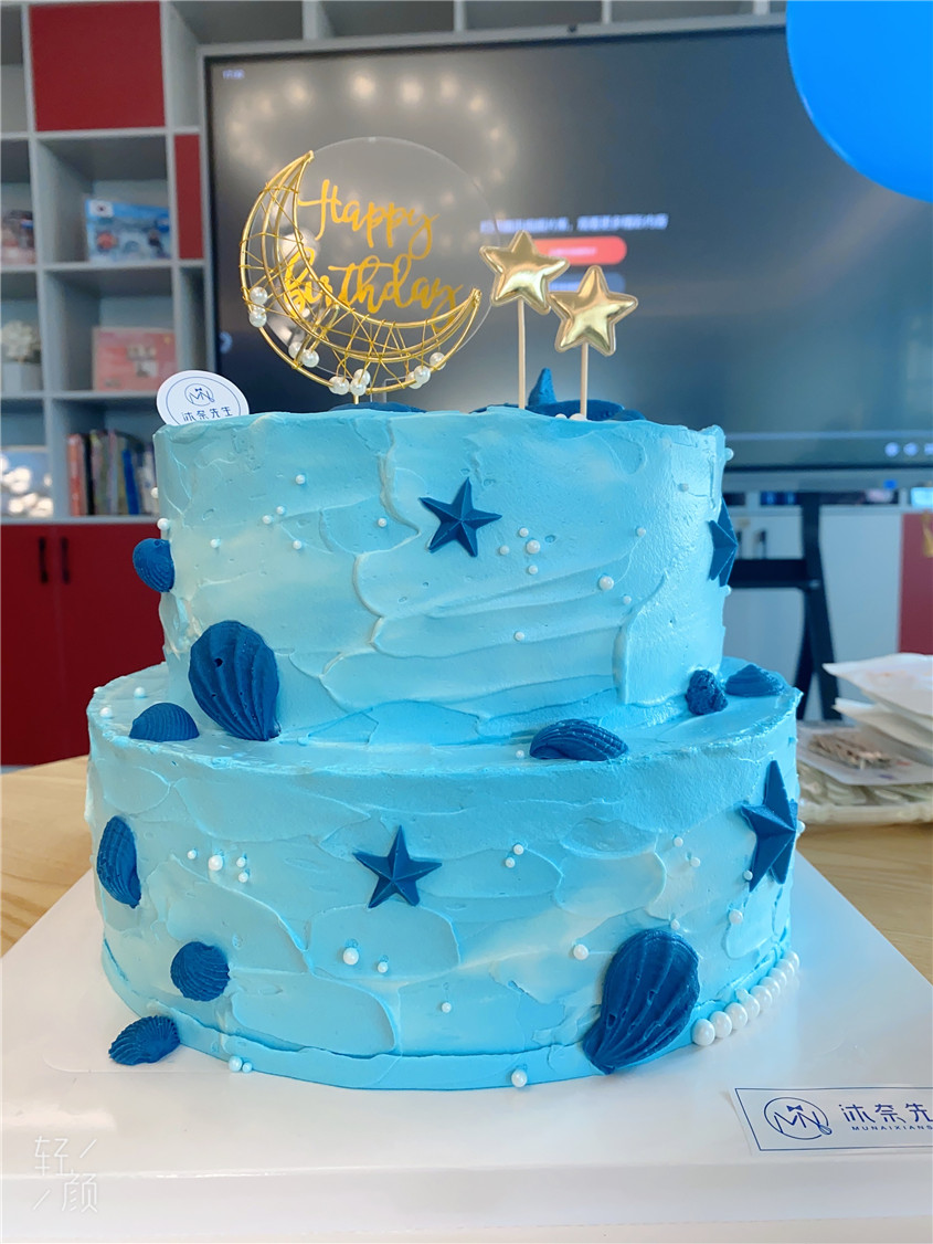 欢乐之蓝，起头开放